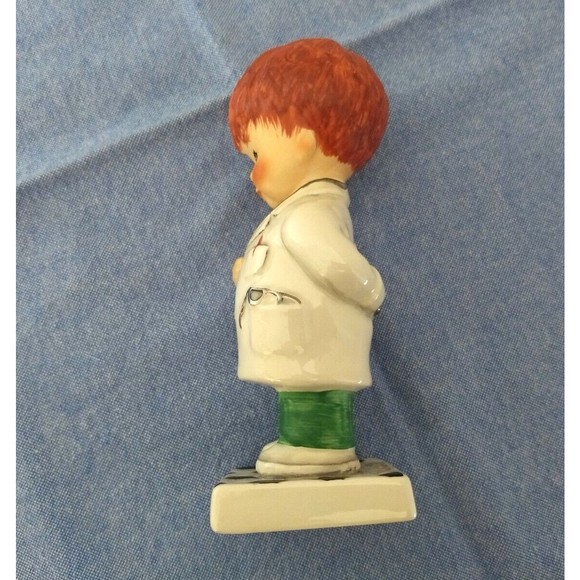 Goebel Charlot Byj‎ REDHEAD Doctor TROUBLE SHOOTER Figurine #67 TMK4 Germany VTG - Picture 11 of 15